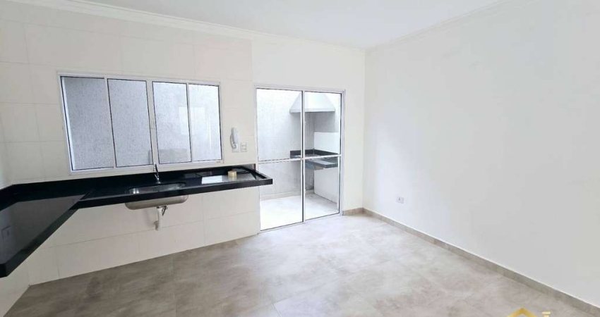 Casa em Condomínio 73m² - 2 Quartos no Jaguaribe.