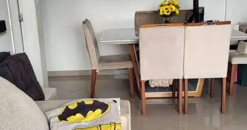 Apartamento 72m², 2 Dorms. 1 Suíte, e 2 vagas cobertas.