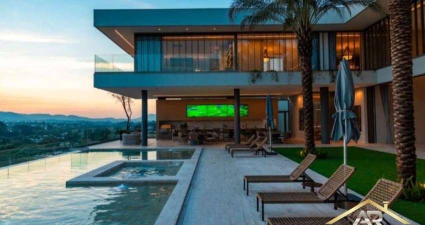 Mansão Ultra, com 8 Suítes, 18 Vagas 6 Dorms, com 3.323m² - Tamboré 2 - SP.