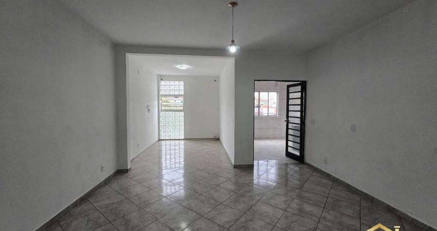 Casa de Esquina com 3 Andares – Ampla, Versátil e Ideal para a sua empresa.
