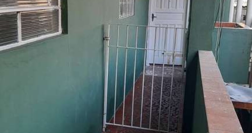 Casa à venda na Rua Anemona, Jardim das Flores, Osasco