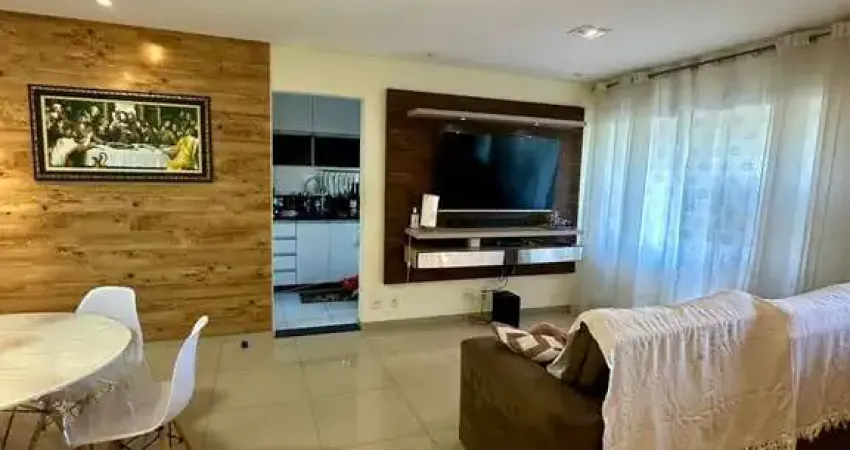 Lindo Apto de 81m², com 2 Quartos, 1 Suíte e 2 vagas em Alphaville - SP.