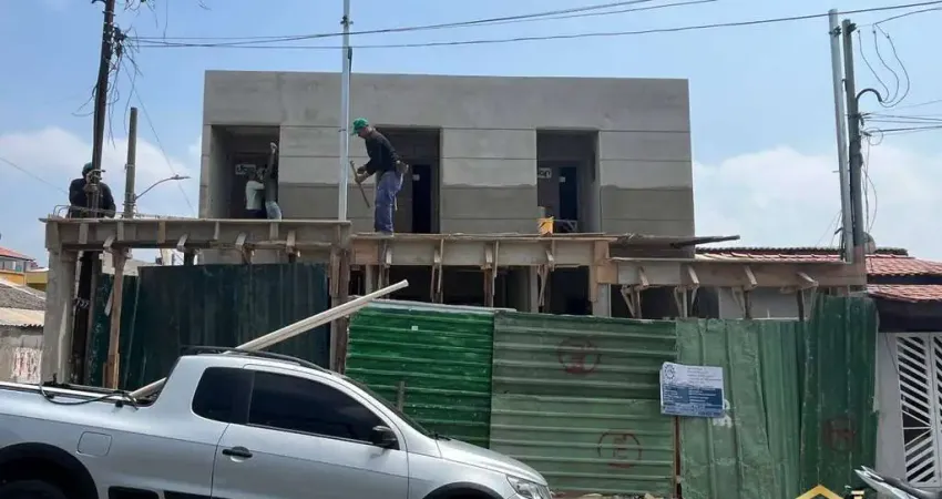 Sobrados novos em construção no cipava em osasco 2 e 3 quartos e 2 vagas.