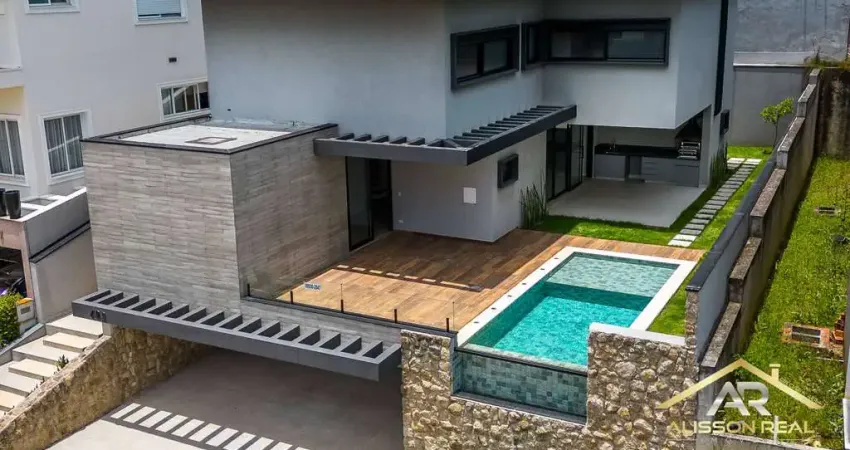 Casa à venda no condomínio burle marx em alphaville/santana de parnaíba-sp.