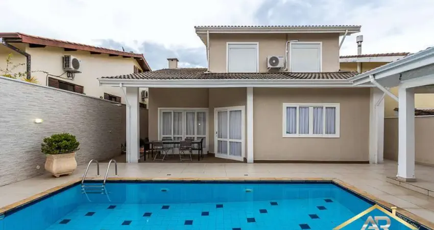 Oportunidade! linda casa de 360m² aconchegante, só entrar e morar.