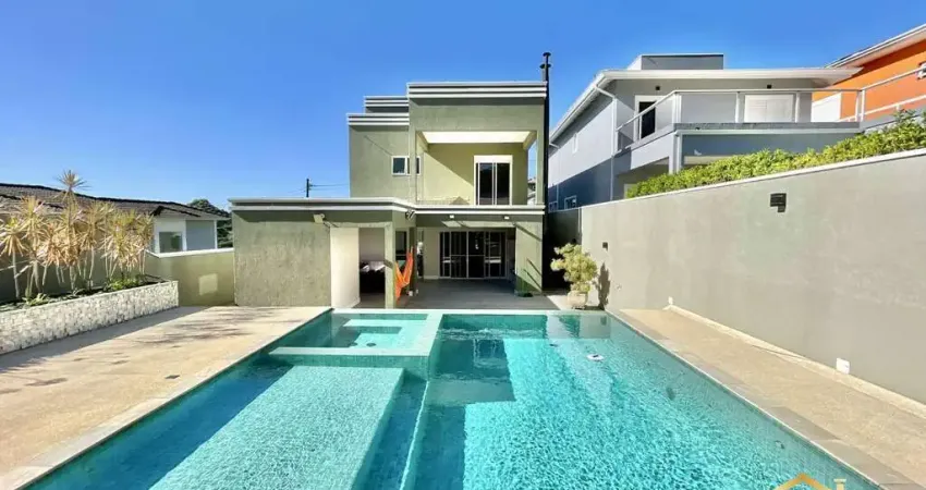 Linda casa! 3 dorms/1ste, gourmet e linda piscina aquecida!