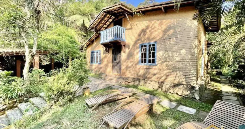 Casa rústica à venda - 3d(1sts) rústica 90% térrea. gazebo + caseiro