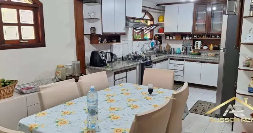 Casa com 3 quartos à venda na Rua Jambeiro, Cidade das Flores, Osasco