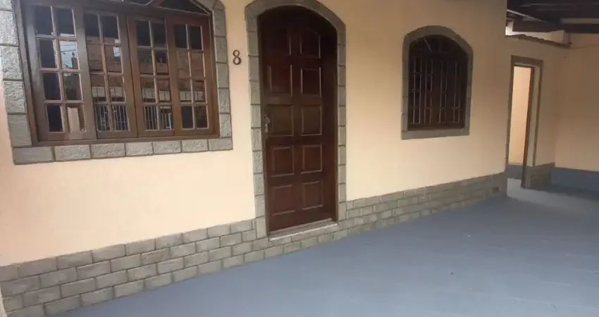 Casa em condomínio fechado com 2 quartos à venda no Retiro, Volta Redonda 
