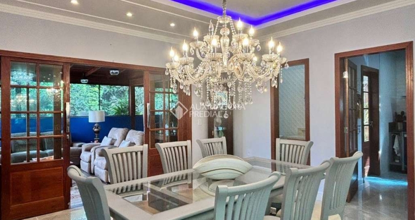 Casa em condomínio fechado com 3 quartos para alugar na Avenida Red Park, 230, São João do Rio Vermelho, Florianópolis