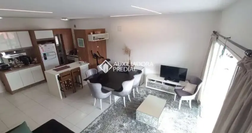 Apartamento com 3 quartos para alugar na Rodovia Tertuliano Brito Xavier, 2639, Jurerê, Florianópolis