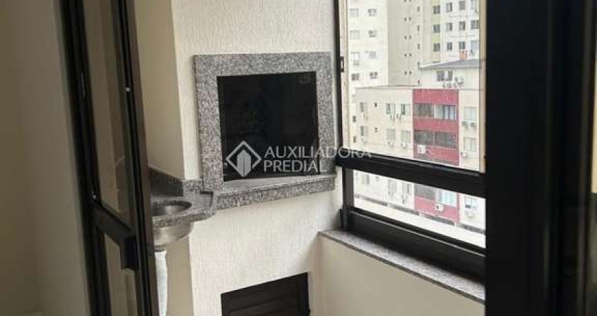 Apartamento com 2 quartos para alugar na Rua 600, 102, Centro, Balneário Camboriú