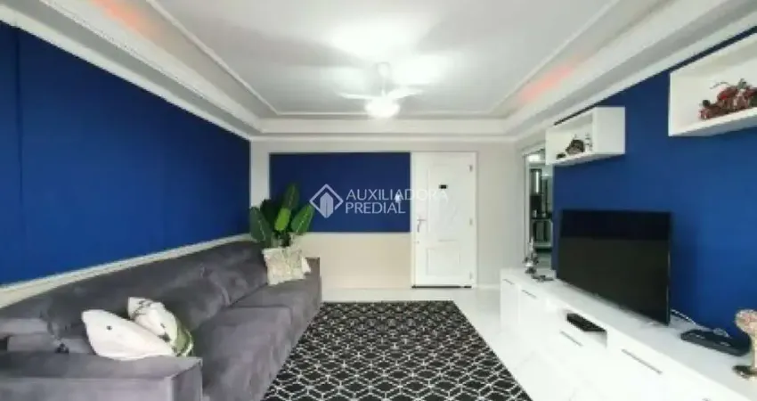 Apartamento com 3 quartos para alugar na Avenida Atlântica, 125, Centro, Balneário Camboriú