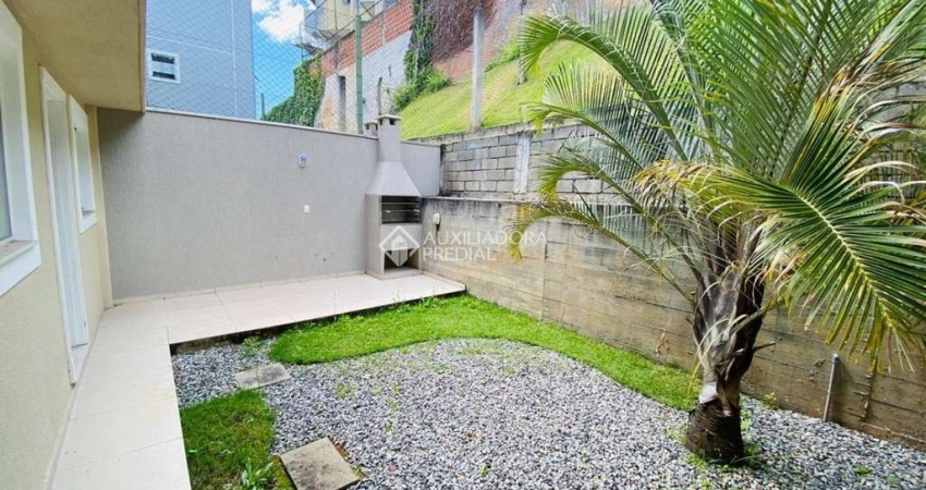 Casa com 3 quartos para alugar na Rua Cruz e Sousa, 290, Praia dos Amores, Balneário Camboriú