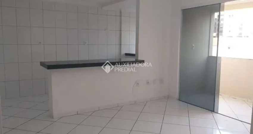 Apartamento com 2 quartos para alugar na Rua Venezuela, 300, Nações, Balneário Camboriú
