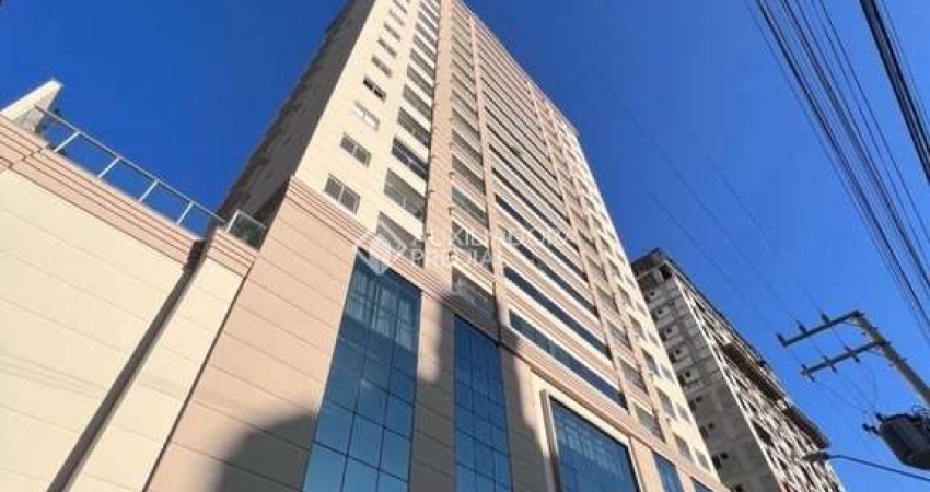 Apartamento com 2 quartos para alugar na Rua 418, 243, Morretes, Itapema