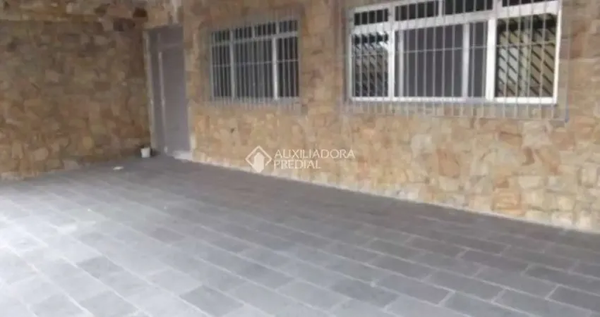 Casa comercial para alugar na Moacyr Goulart Cunha Caldas, 258, Conceição, Diadema