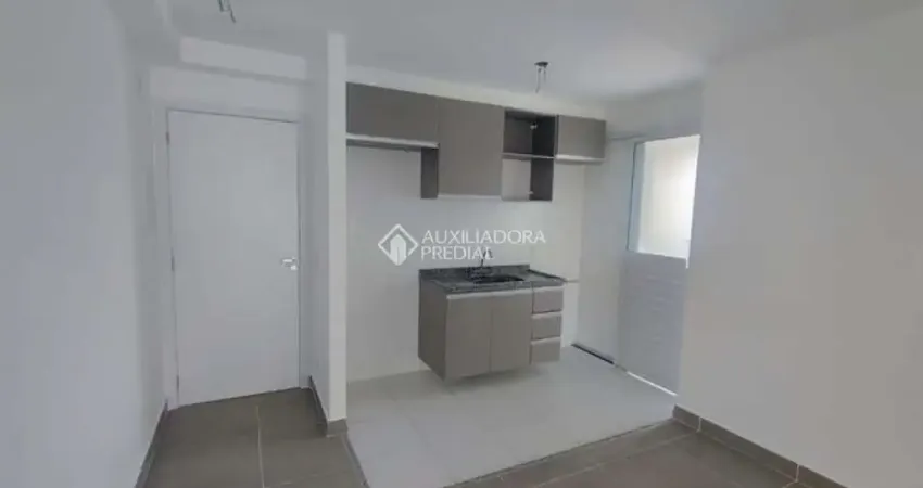 Apartamento com 3 quartos para alugar na Avenida Winston Churchill, 1477, Rudge Ramos, São Bernardo do Campo