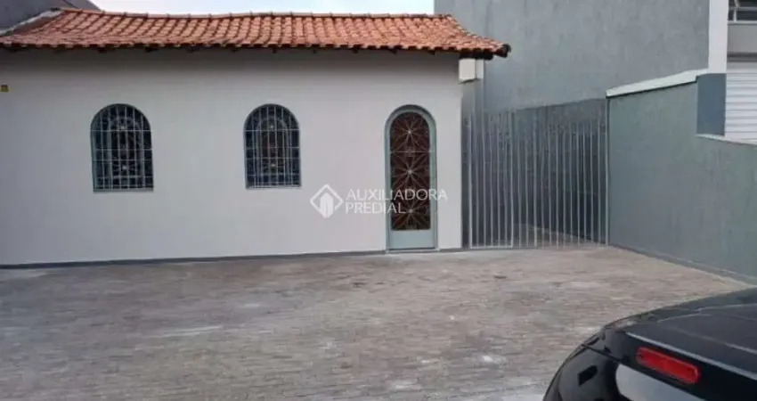 Casa comercial para alugar na Rua Nelly Pellegrino, 507, Nova Gerty, São Caetano do Sul