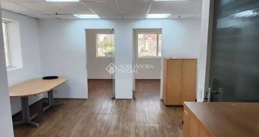Sala comercial para alugar na Avenida Senador Vergueiro, 3597, Anchieta, São Bernardo do Campo