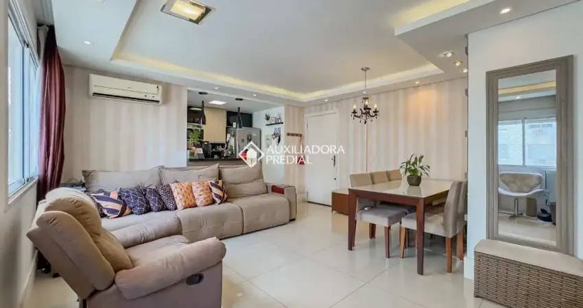 Apartamento com 3 quartos para alugar na Avenida Dom Cláudio José Gonçalves Ponce de Leão, 240, Vila Ipiranga, Porto Alegre