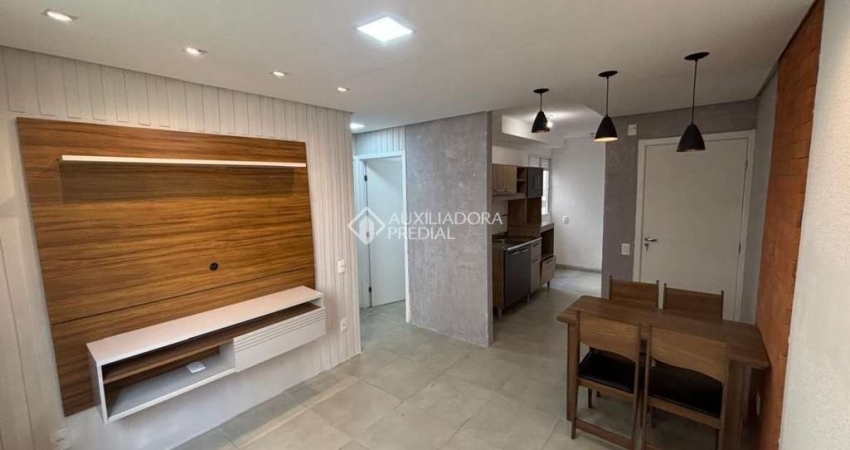 Apartamento com 2 quartos para alugar na Irmã Maria Hiltgardis, 582, Olaria, Canoas