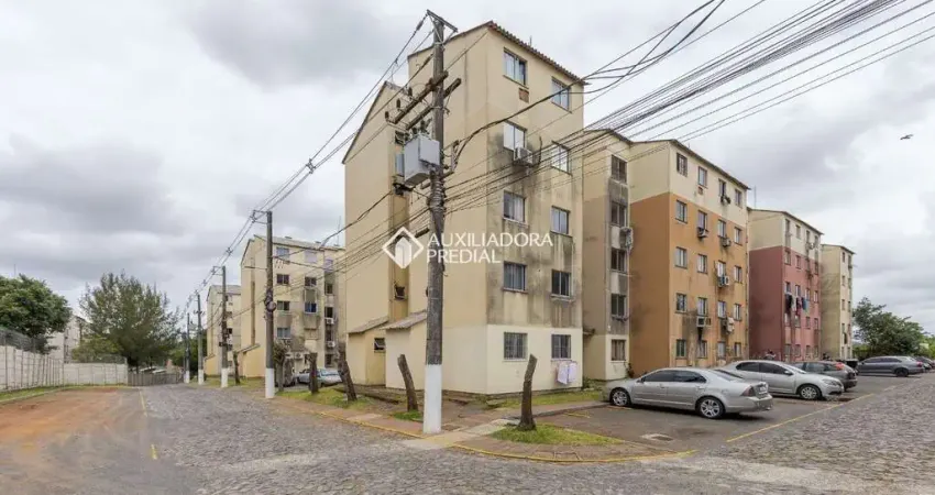 Apartamento com 2 quartos para alugar na Rua Zulmiro Gomes da Silva, 100, Olaria, Canoas