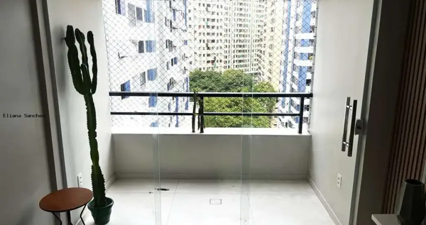 Apartamento para Venda em Salvador, Pituba, 3 dormitórios, 1 suíte, 3 banheiros, 2 vagas