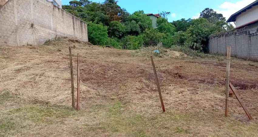 Otimo lote bairro jardim canada - taquaril. proxim0 da hípica curumim e ao minas cautri.i . proximo