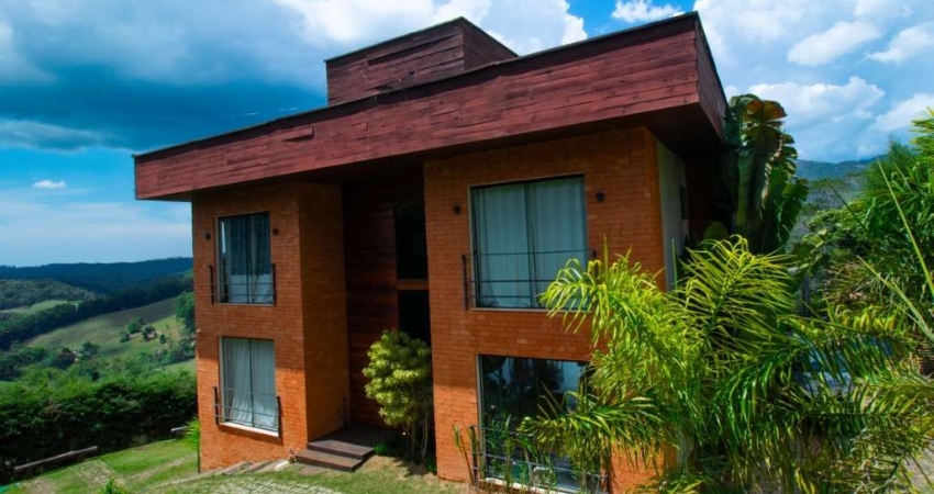 Casa em Condomínio em São Paulo do Aracê - Domingos Martins ES