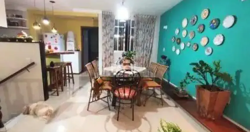 Casa com 3 quartos à venda na Rua Gama Rosa, Centro, Vitória