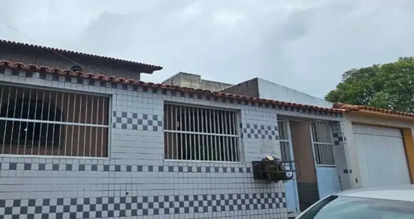 Casa com 5 quartos à venda na Rua Rio Jacuípe, Eldorado, Serra