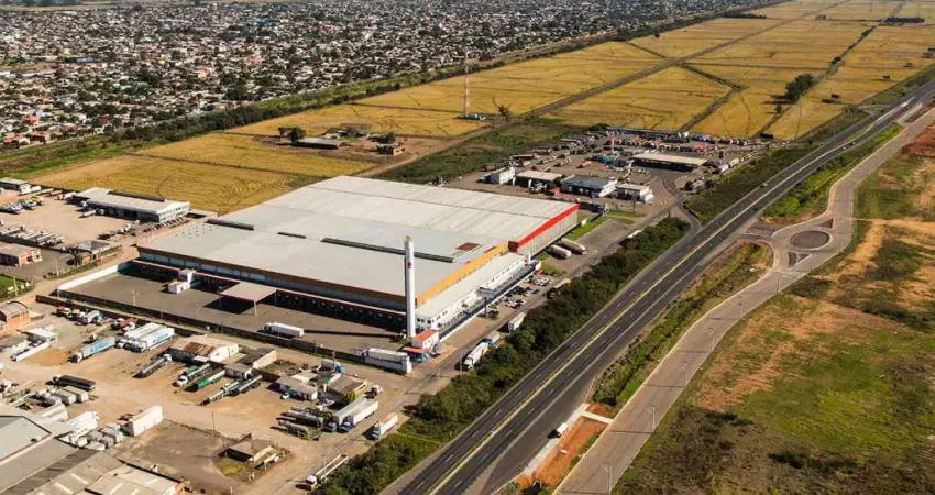 Galpão em canoas com uma área de armazenamento de 10768m² com possibilidade de aumento de abl com a junção de mais módulos.