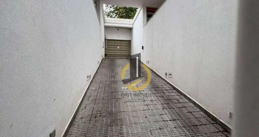 Casa Nova Semi-mobiliada à venda em Condomínio de Alto Padrão no Brooklin próxima à Hípica Paulista