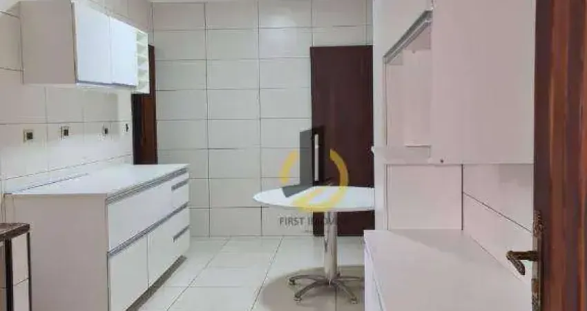 Casa térrea com salão comercial nos fundos à venda - 135,21m² - 2 dormitórios (1 suíte) - salão comercial - 26,24m² - copa - banheiro - 3 vagas - sbc