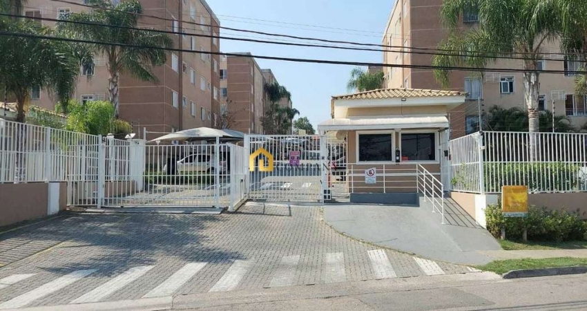 Ed. Ilha da Madeira - Apartamento no condomínio Ilha da Madeira