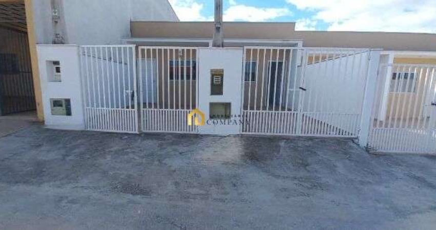 Casa térrea, com 02 quartos aconchegantes, próximo a Avenida Itavuvu e a zona industrial.