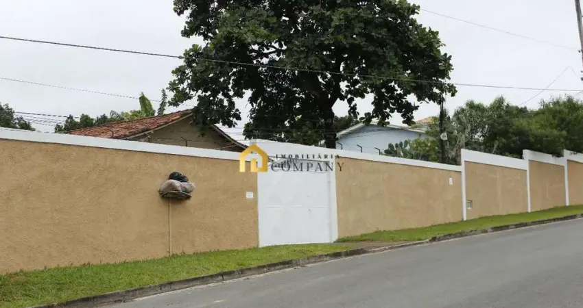 Chácara à venda, 2.200 m², terreno plano, com casa, próxima ao centro, do município de Salto de Pirapora/SP.  Aceita financiamento bancário.
