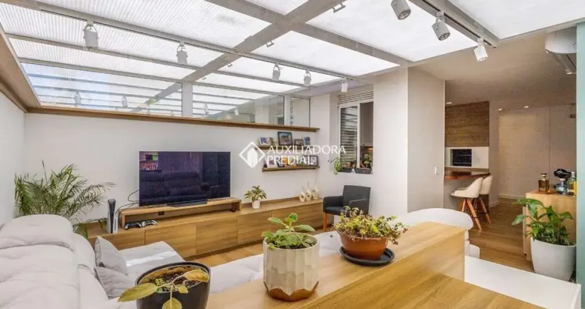 Apartamento com 2 quartos para alugar na Rua Airton Ferreira da Silva, 225, Farrapos, Porto Alegre