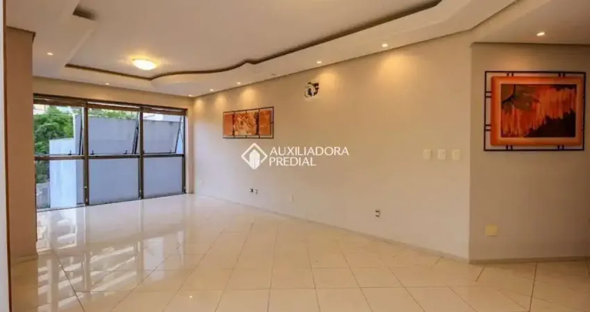 Apartamento com 3 quartos para alugar na Rua Carvalho Monteiro, 210, Petrópolis, Porto Alegre