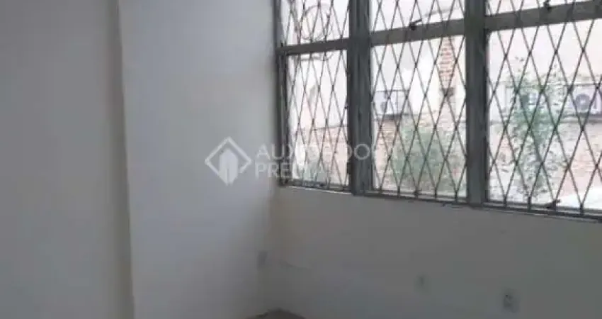 Sala comercial para alugar na Avenida São Pedro, 627, São Geraldo, Porto Alegre