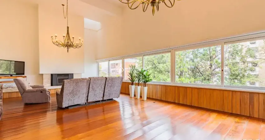 Cobertura com 3 quartos para alugar na Avenida Toropi, 139, Petrópolis, Porto Alegre