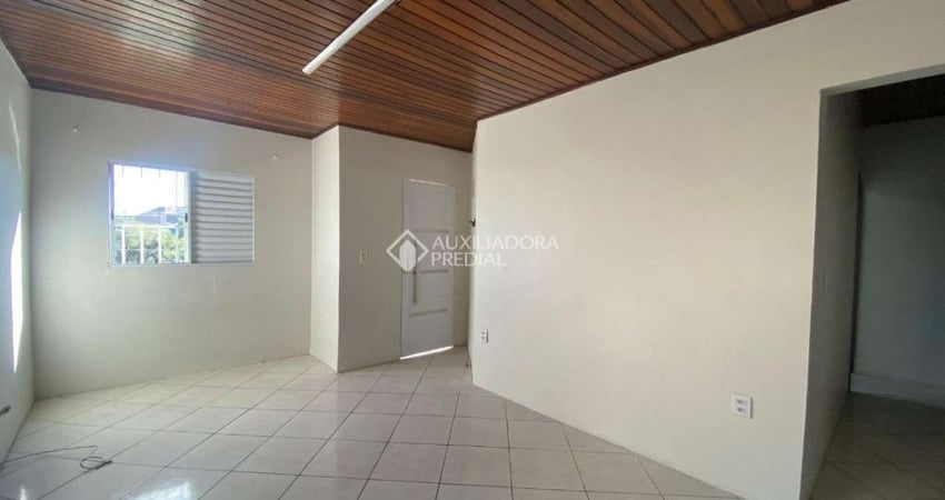 Casa com 2 quartos para alugar na Avenida Doutor Severo da Silva, 1183, Estância Velha, Canoas