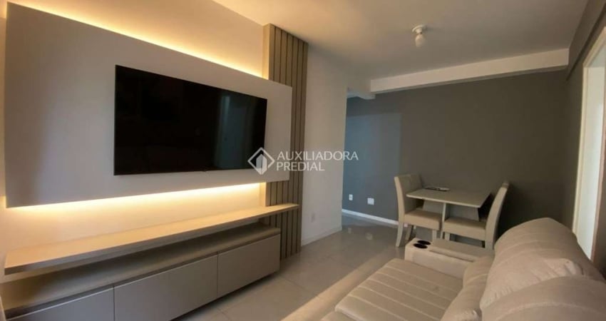 Apartamento com 2 quartos para alugar na Avenida Santos Ferreira, 1100, Marechal Rondon, Canoas