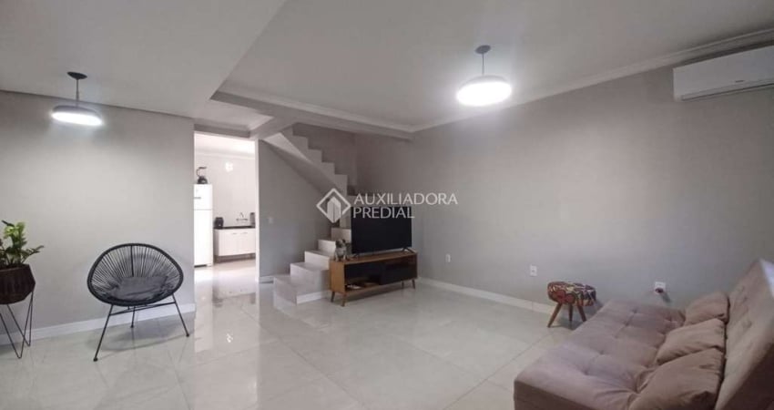 Casa com 3 quartos para alugar na Rua João Paulo II, 66, Harmonia, Canoas