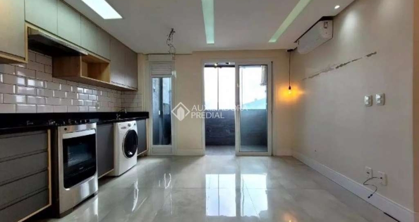 Apartamento com 2 quartos para alugar na Rua Brasil, 121, Centro, Canoas