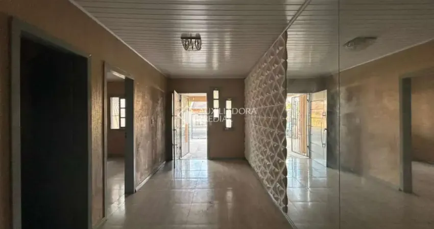 Casa com 3 quartos para alugar na Rua Nossa Senhora das Graças, 124, Harmonia, Canoas