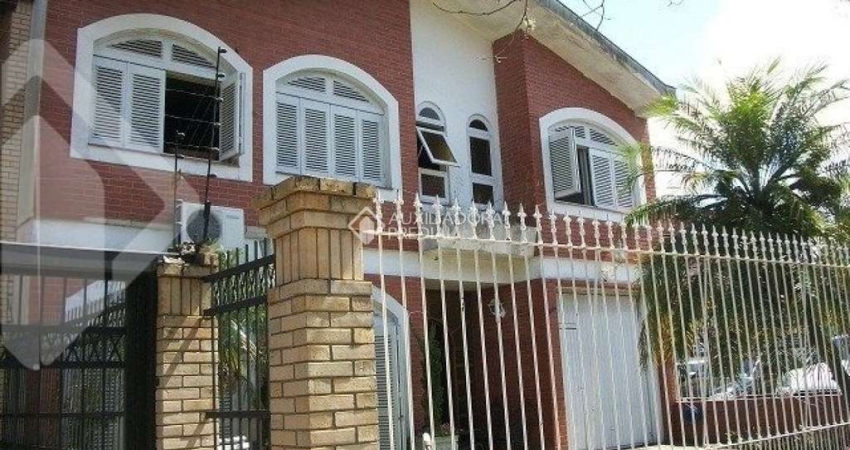 Casa em condomínio fechado com 4 quartos para alugar na Rua Vicente Failace, 466, Tristeza, Porto Alegre