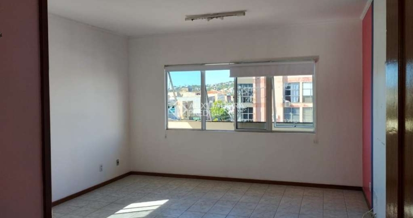 Sala comercial para alugar na Rua Sílvio Silveira Soares, 2541, Camaquã, Porto Alegre