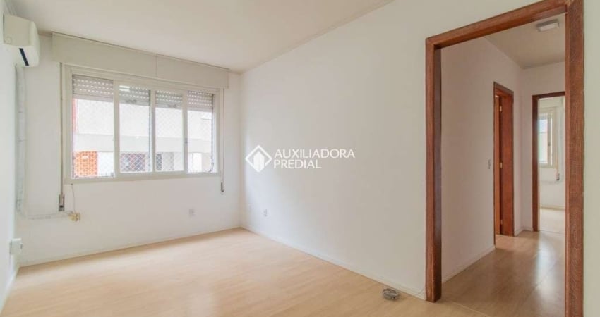 Apartamento com 2 quartos para alugar na Rua Adriano Ribeiro, 85, Menino Deus, Porto Alegre
